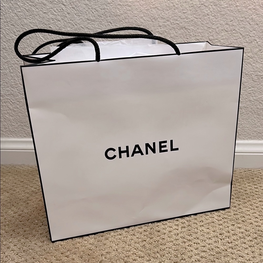 Chanel White Shopping Bag